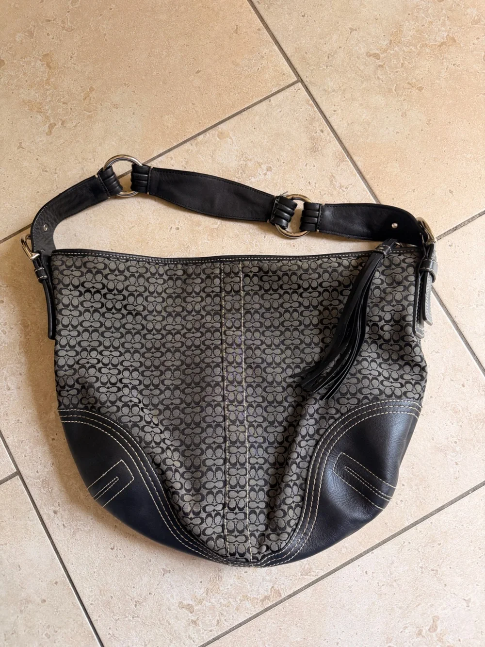 Vintage Coach 2158 Signature C Jacquard + Leather Black Hobo Y2K 2000s Boho